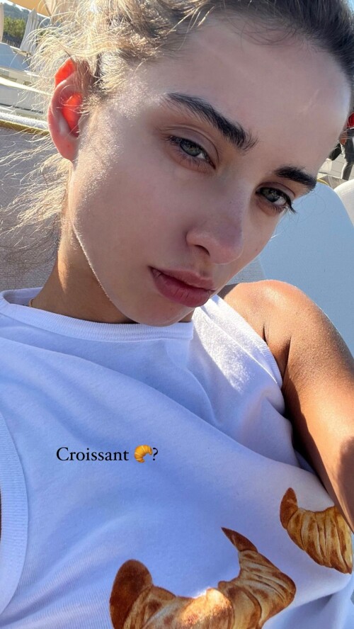 lizakovalenkoo 20240707 STORIES 3406518611616136908 2 3407207980995815396a7aae96444f12441