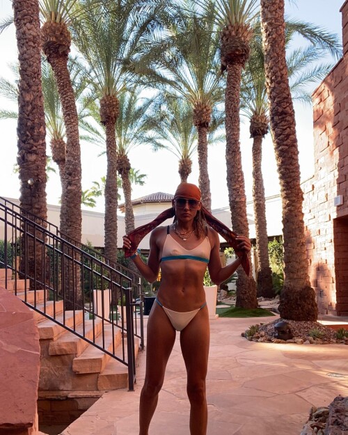 lolojones CiGzJYOMoKl 4