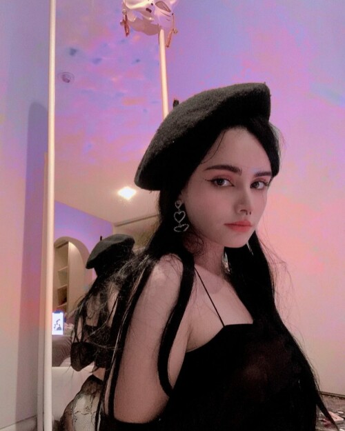 loonassoftfeeet 194
