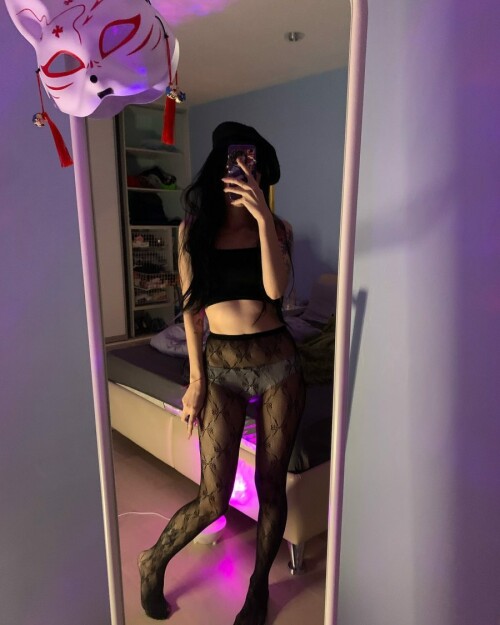 loonassoftfeeet 203