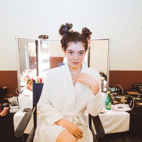 lorde 54c4e98caa75d9b7e