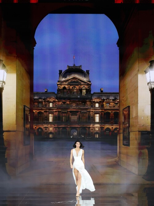 lorealparis 1759189631 3732675631646256272 13237666644bda0577330615dc