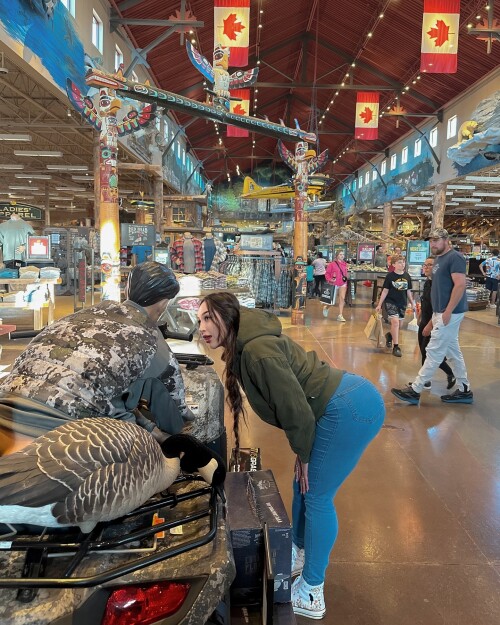 louisakhovanski 2024 09 04 3449781889734951426 3f0409361b5ff15ef