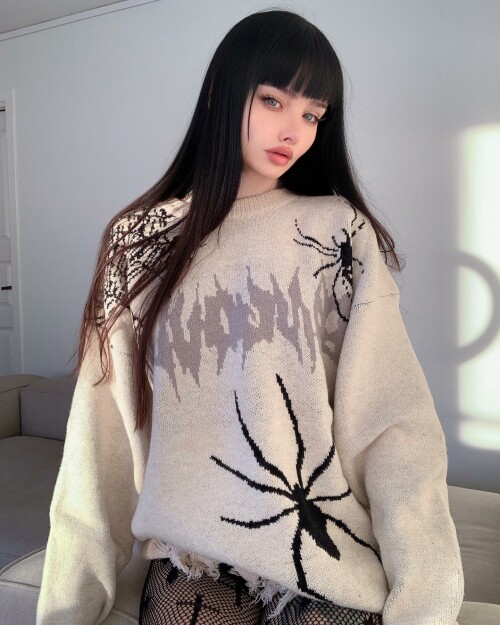 louise amanda ofic dde496f83e214fa982f598322e7e7095d9f0058ca6b2227d