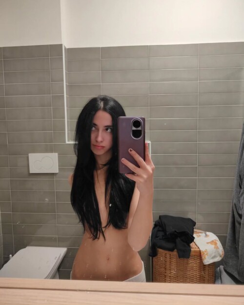 lucrelisa 20241217 0003b0d9779f7d3870a4