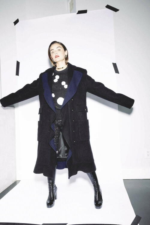 lucy 19f455f07ee3f579bb