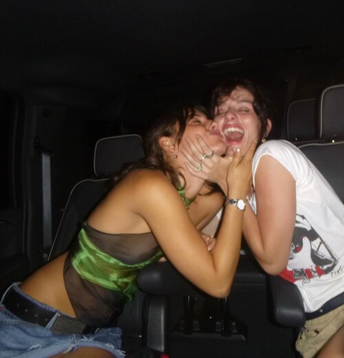 lvdiv Ch2vSmBvo4j 4143f2079e5c7becc