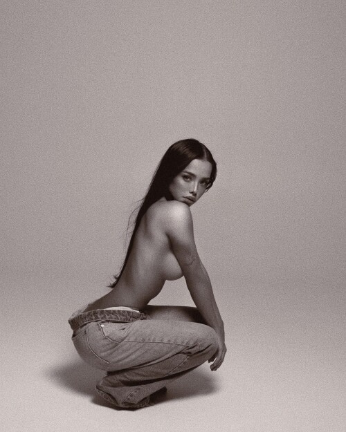 lyna com2000 174134986993456cadc0bf4bb796f