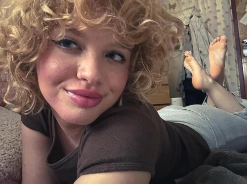 lynn chickfilagirl v0 3svlcwl4x26f1551c849236186f07