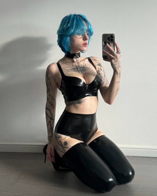 lyracr0w0 359b2b7c24b6ed202f560cdf27f3f552