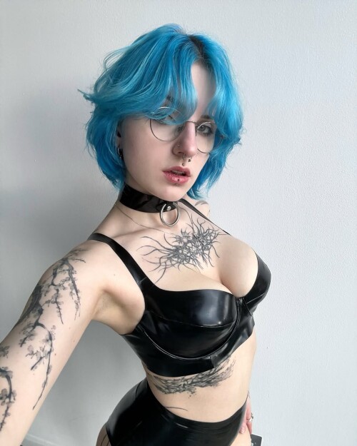 lyracr0w0 83e643f118c9ab7e60cc8e6c31843a96