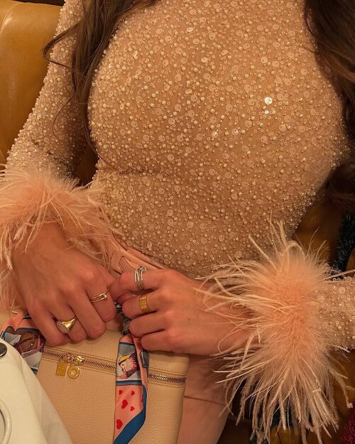 maddycheary 1048eb6884a55eae6a60