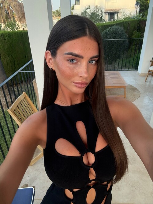 maddycheary 125592cae9642736f4e1