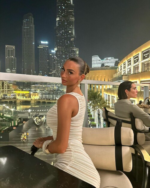 maddycheary 150404a3f7548445152