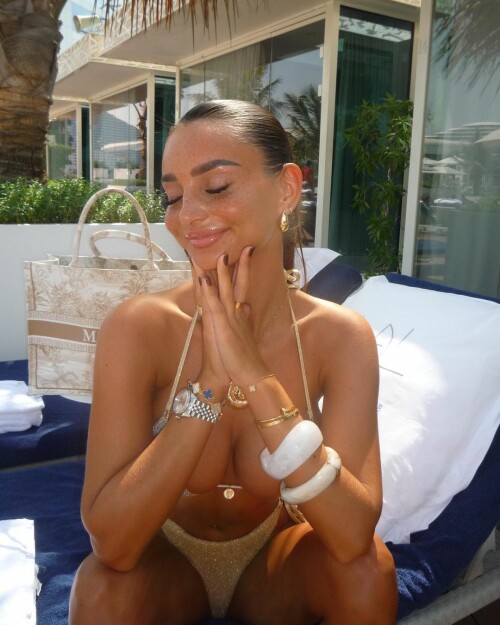 maddycheary 165f93200ec4c6beea5