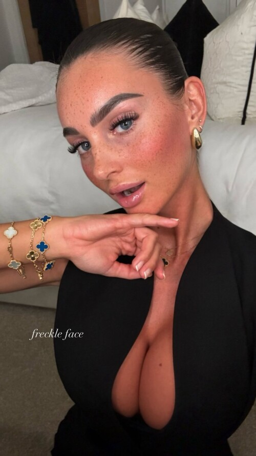 maddycheary 40959e1d213082196a3