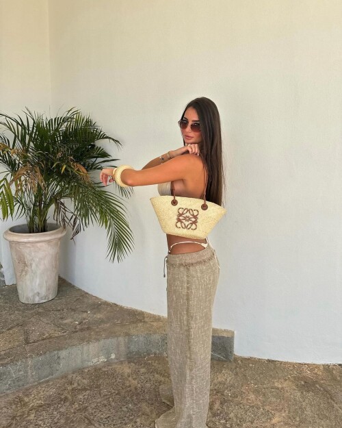 maddycheary 642f3810fc4cba5001d