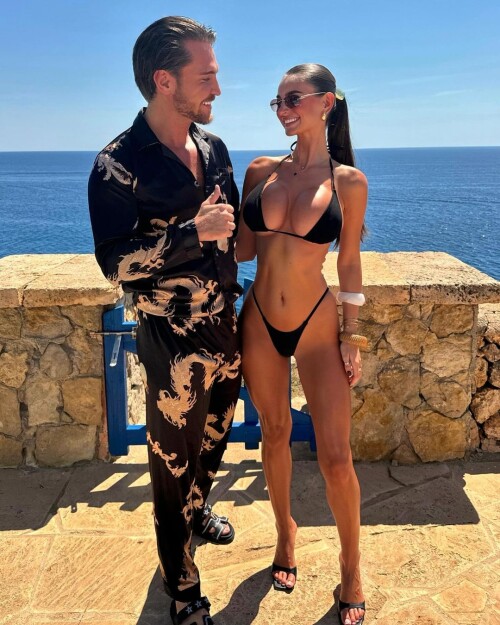 maddycheary 7052ec8ba4270f190c8