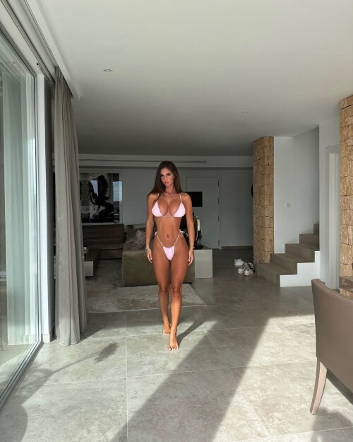 maddycheary 715000f9027ee7a2bfe