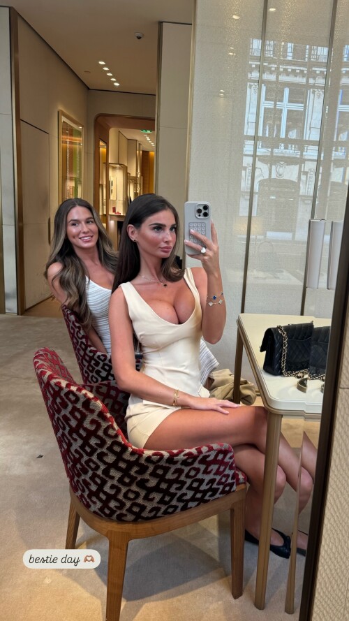 maddycheary 835cb5bbfbbc4d02a0a