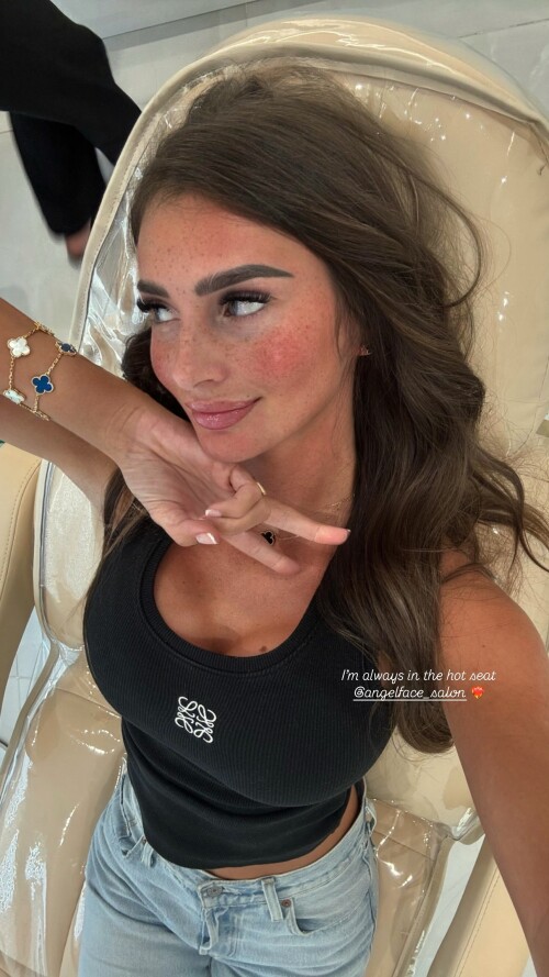 maddycheary 8435b12e8fa1d61fee8