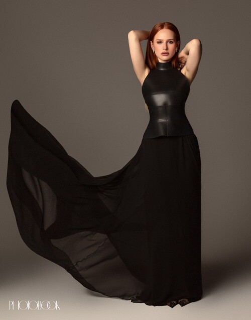 madelaine-petsch-low-res-052610130b002c6ceb