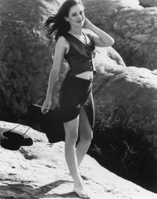 madeleine stowe 386323l