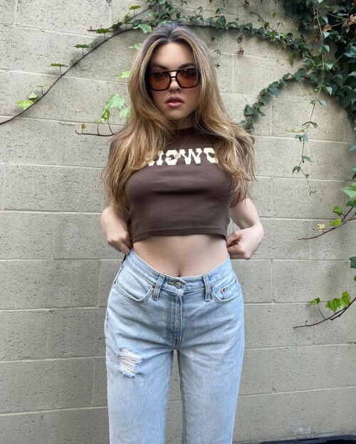 madeleinebyrnee CKz9X8AjqF9 3 1636644