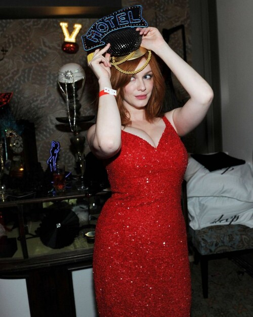 madhattermrshendricks 367458776 610839091167406 241393210293255043 n18711a54e590c355