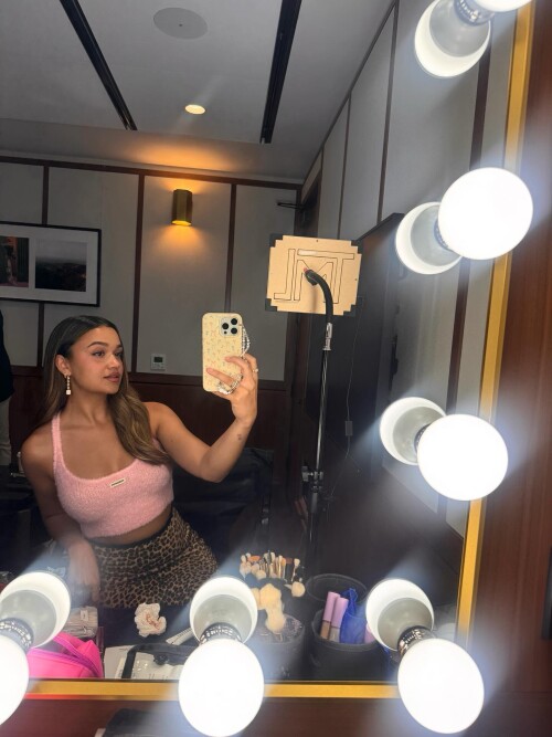 madisonbaileybabe 1759594230 3736069651974684074 208128134af36eed5566857a5