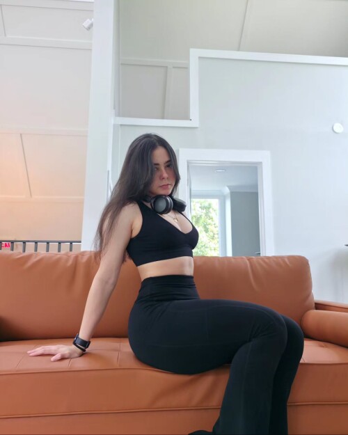 maeh fitt 1755090903396f859bec5ab0e940a