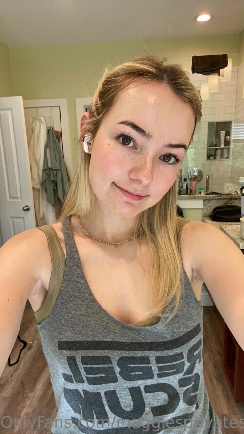 maggiesprivatesnap 000403c4e18bb3284cfe6