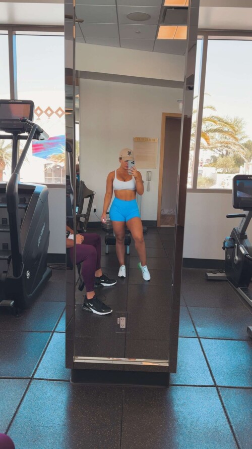 mandysaccs 2025 04 20T18 33 575ec28c6cc5fc8055