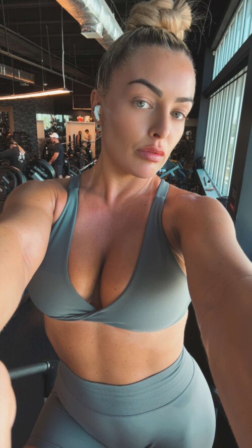 mandysaccs 2025 06 11T20 05 58dcd01eb2e076b594