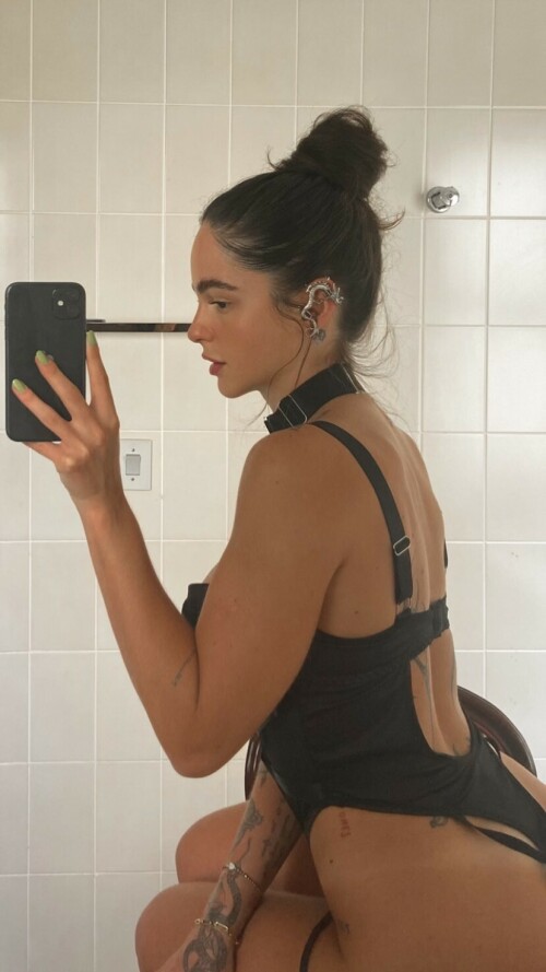 manu23bd6703bdbe652b1