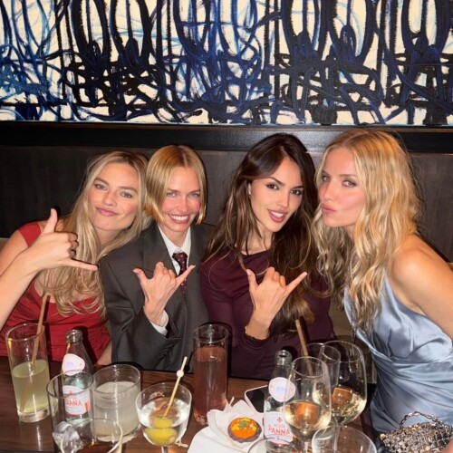 margoteliserobbienews photo DJhN09fI6CD 20250511 115259 49679623328af69fffe00f140