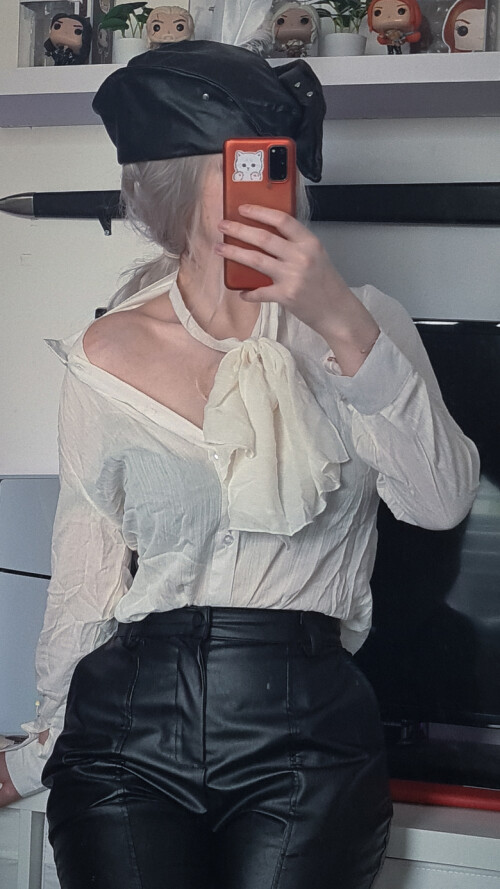 maria8fd43c996e16df933