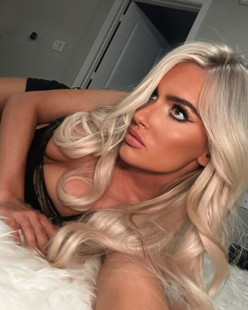 mariahmayx 0d7d396457d546fe949d8093a1b7e4d673218c5085d3e5e2