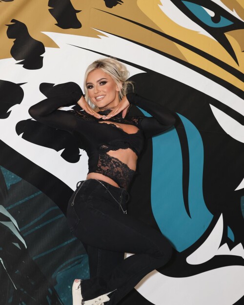 mariahmayx 20240429 p 3357034556681705516 4 3357034549819814202bd9674bb103d85a1