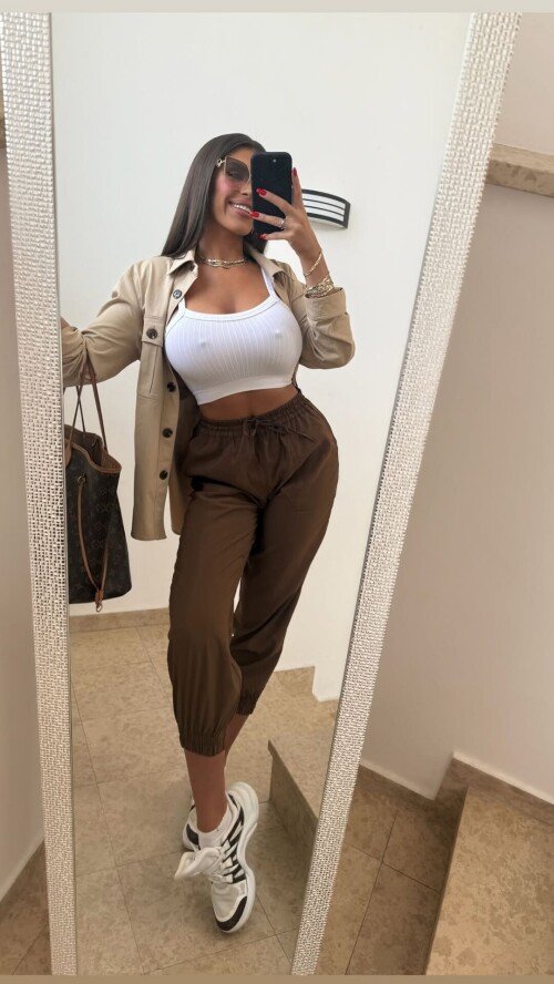 marijameglaj 20250429 00021e1cf73a5850612e