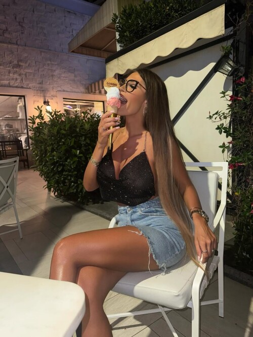 marijameglaj 20250829 0009032595c7b8c7a81a