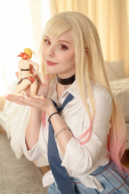 marin kitagawa cosplay by disharmonica df2bc4j