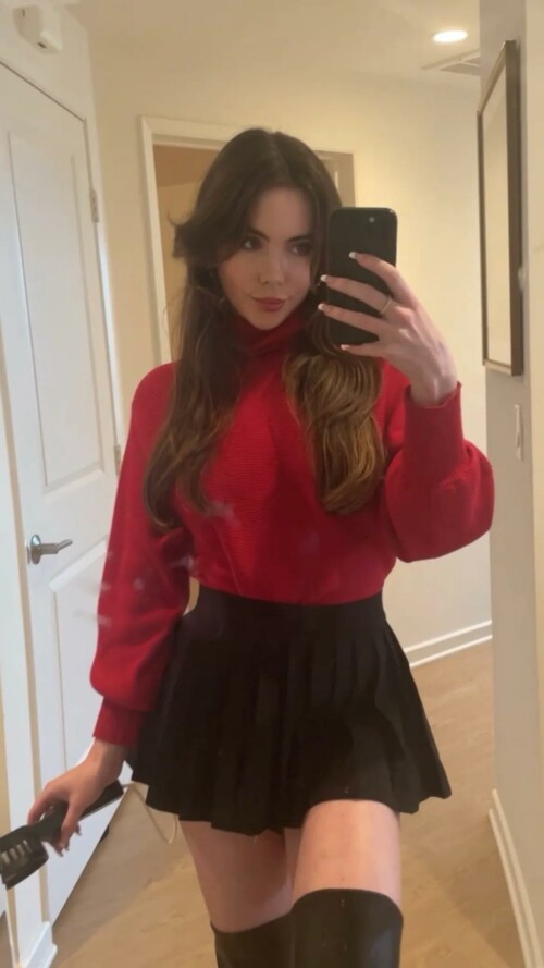 mckaylamaroney16483215092802646444664558301 22167696