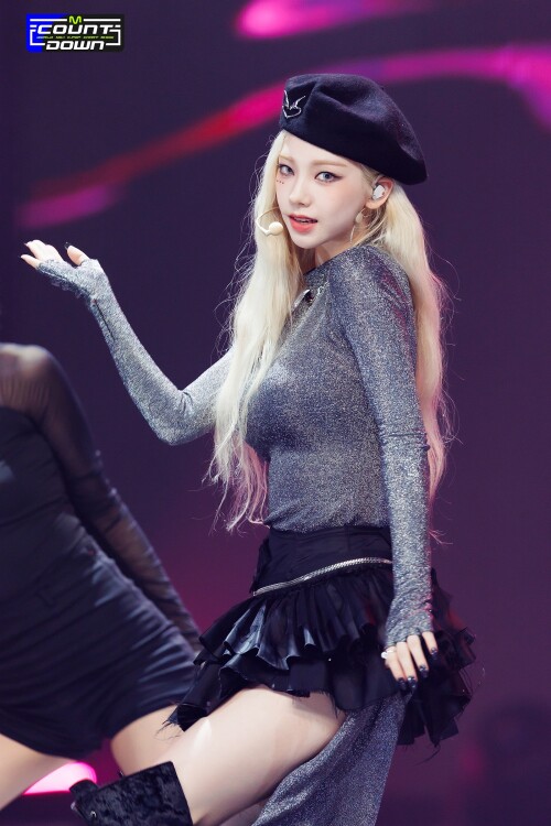 mcountdown 230511 46f493eb0611e5eb26