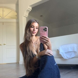 media-232e19ada9b211cb8c9b18bbe8f447e371