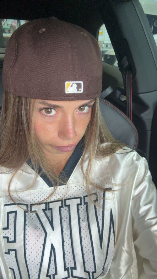 media 24253605f1cf7a878e