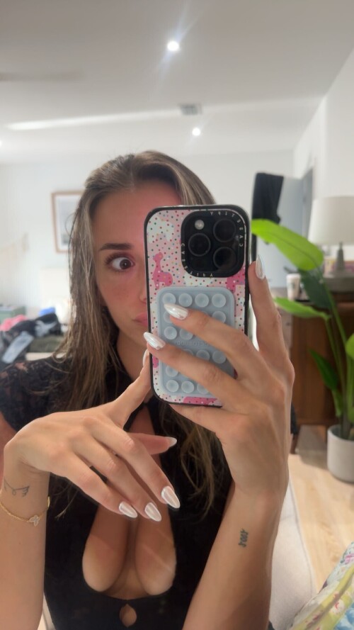 media 28d880d8f921c17ba0