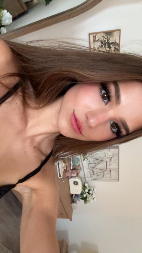 media 2d10fb9e66a9d6dfd