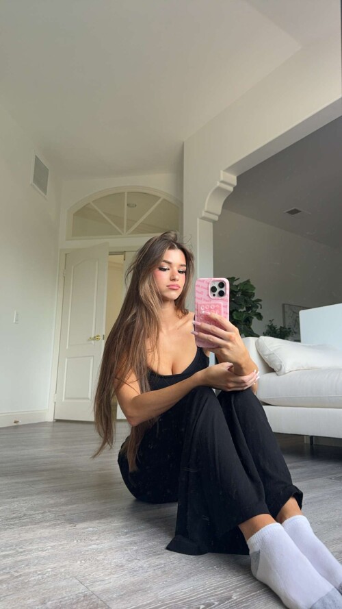 media 330d159d4fb6d70903