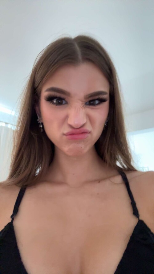 media 42f233d6e8a3f35616